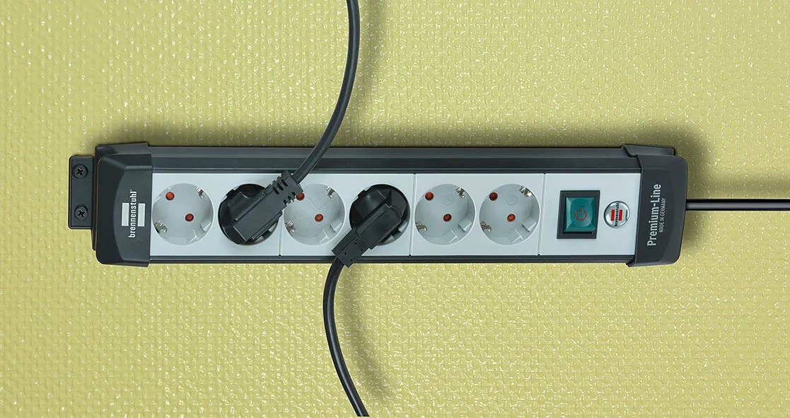 Brennenstuhl Premium-Line Power Strip 8-way, 3m cable, Black/White