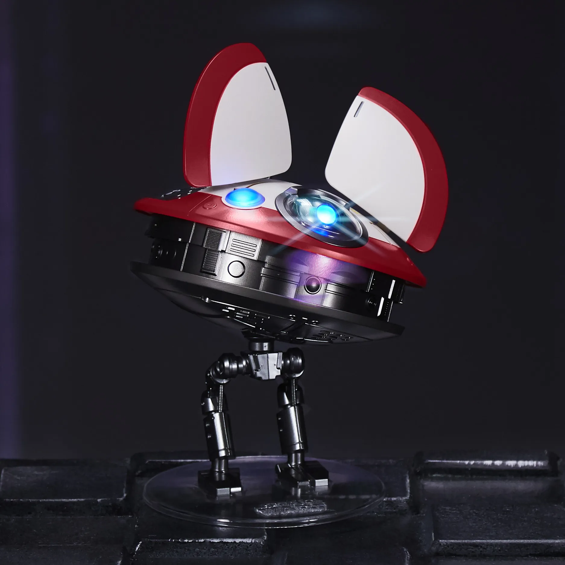 Hasbro Star Wars L0-LA59 (Lola) Animatronic Edition Toy Figure