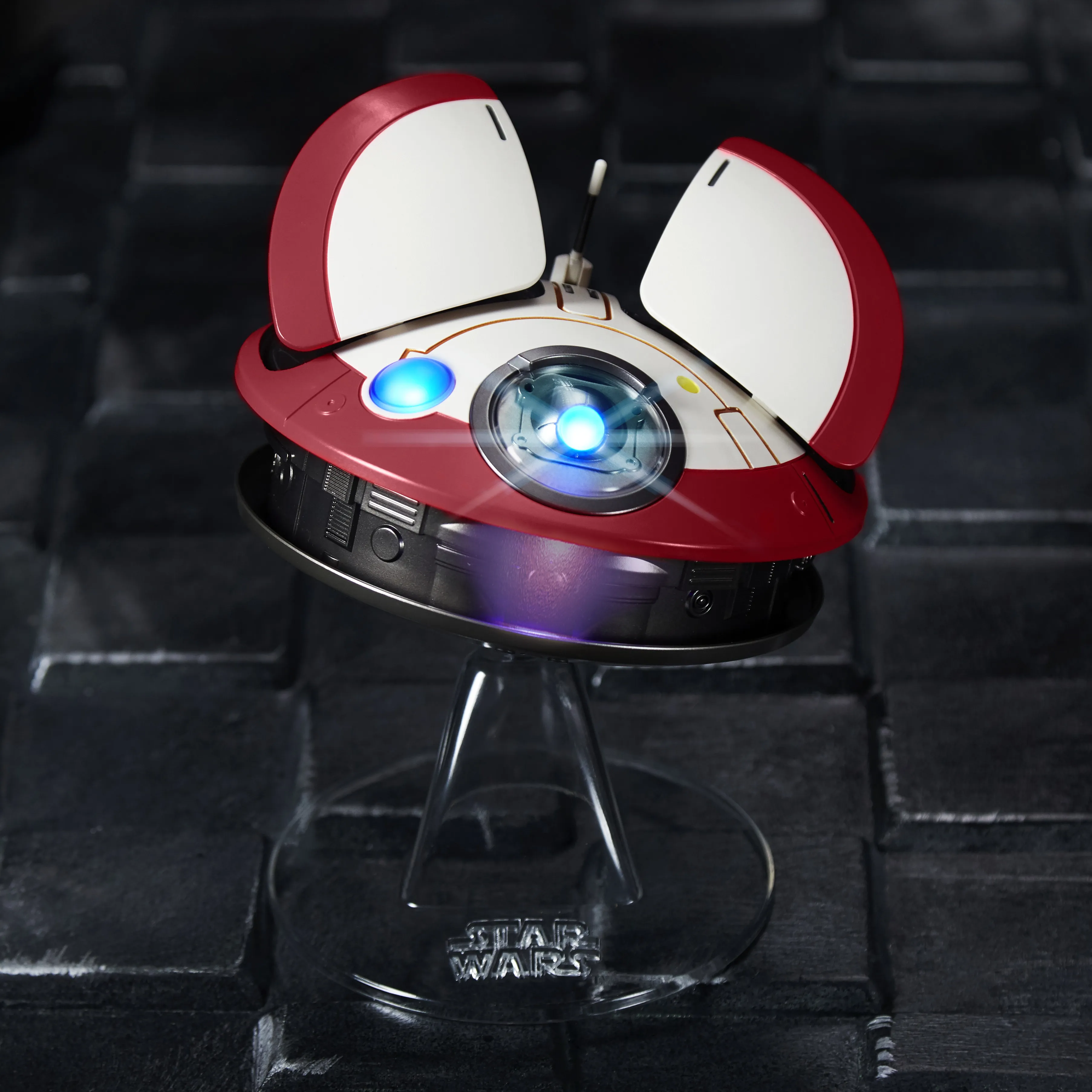 Hasbro Star Wars L0-LA59 (Lola) Animatronic Edition Toy Figure