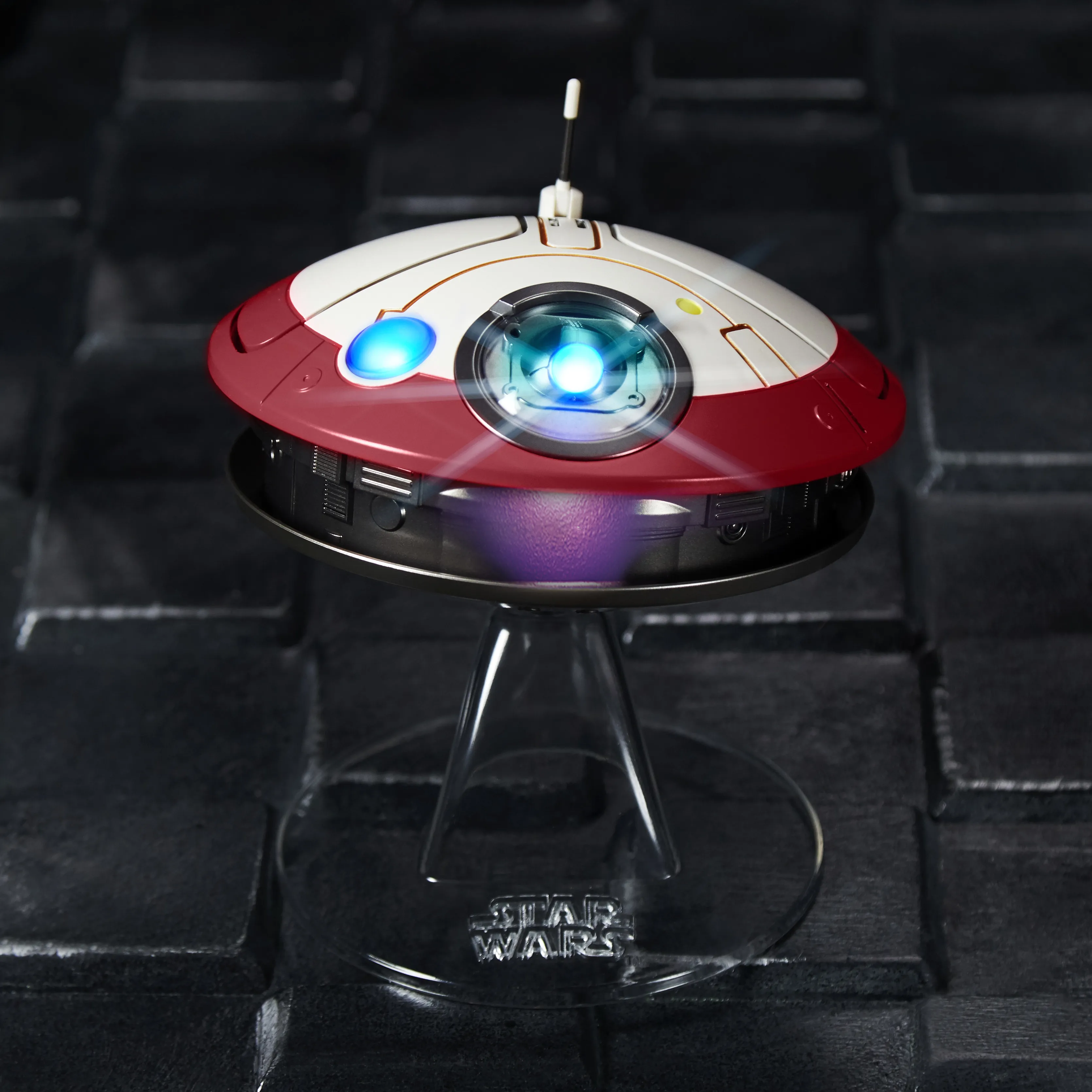 Hasbro Star Wars L0-LA59 (Lola) Animatronic Edition Toy Figure