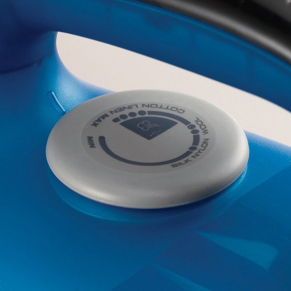 MORPHY RICHARDS Iron Breeze 2400 W Ceramics