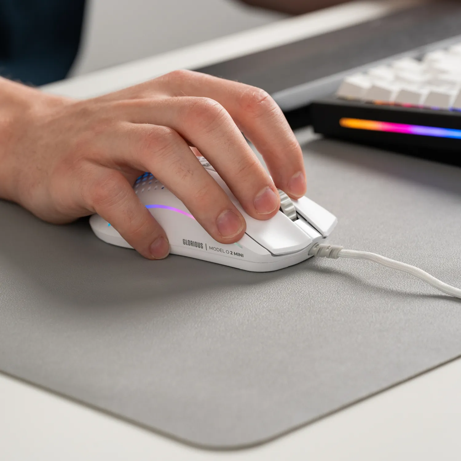 Glorious Model O 2 Mini - gaming mouse, matte white Glorious Model O 2 Mini - gaming mouse, matte white
