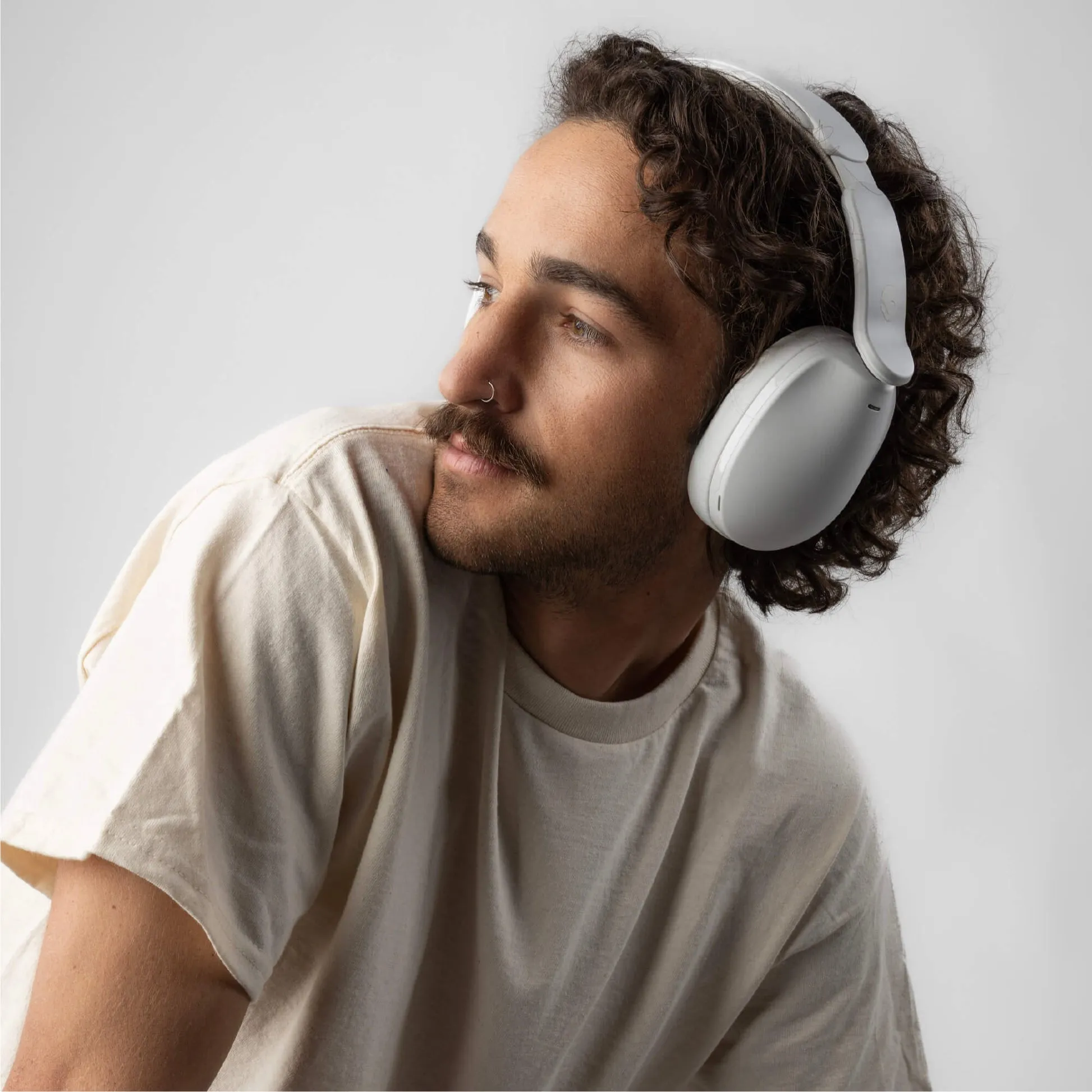 Skullcandy Hesh 360 Wireless Over-ear Headphones, Bone