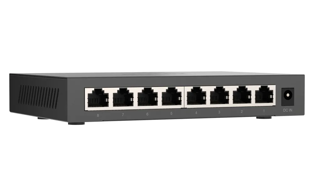 Qnap QSW-1108-8T-R2 8 port 2.5Gbps - switch