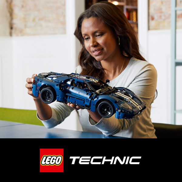 Lego Technic 2022 Ford GT 42154