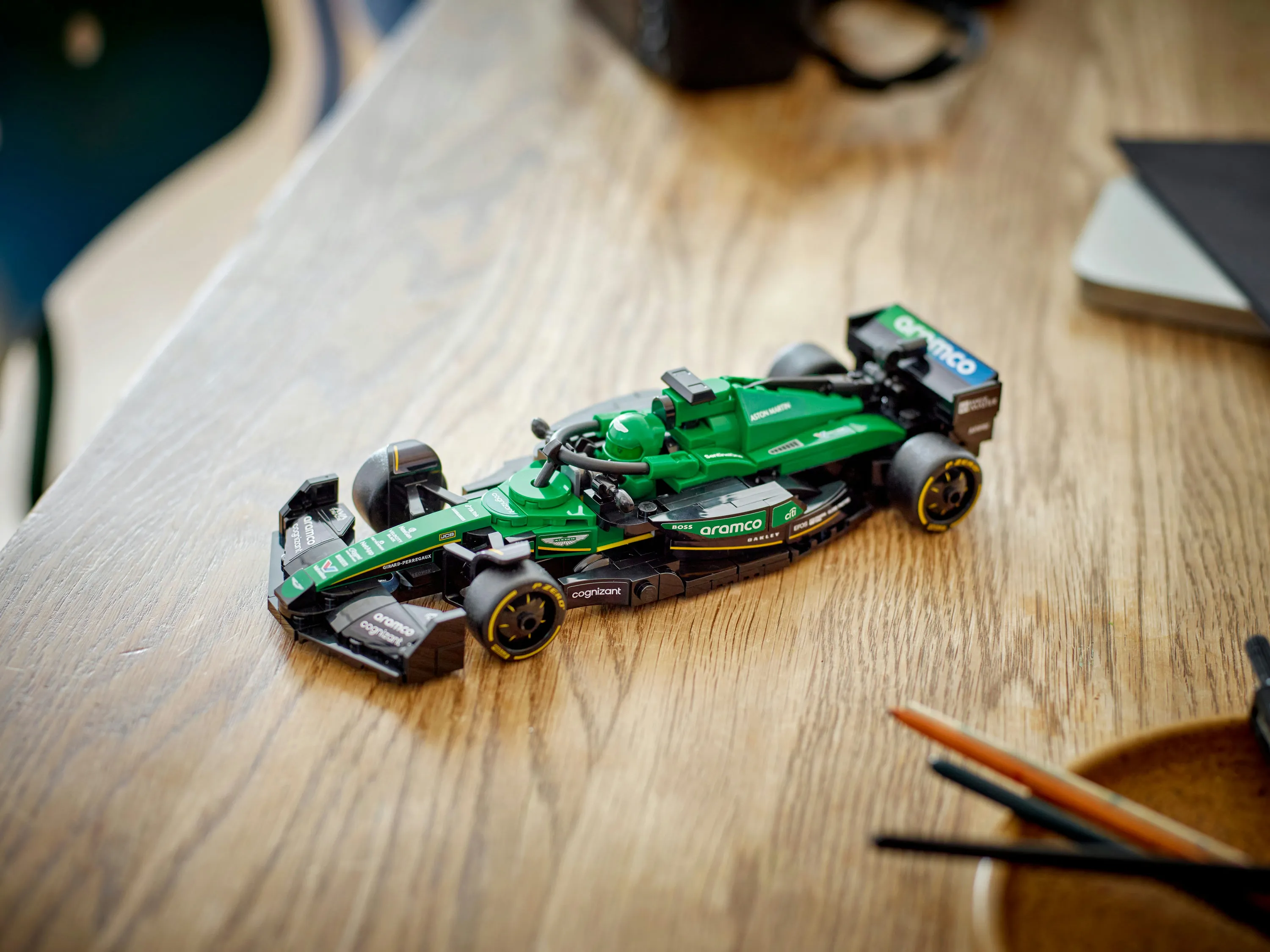 LEGO Speed Champions Aston Martin Aramco F1 AMR24 77245