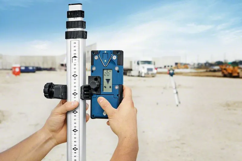 Bosch Laser receiver LR 65 G Professional, with holder (blue/black, for rotating laser GRL 650 CHVG)