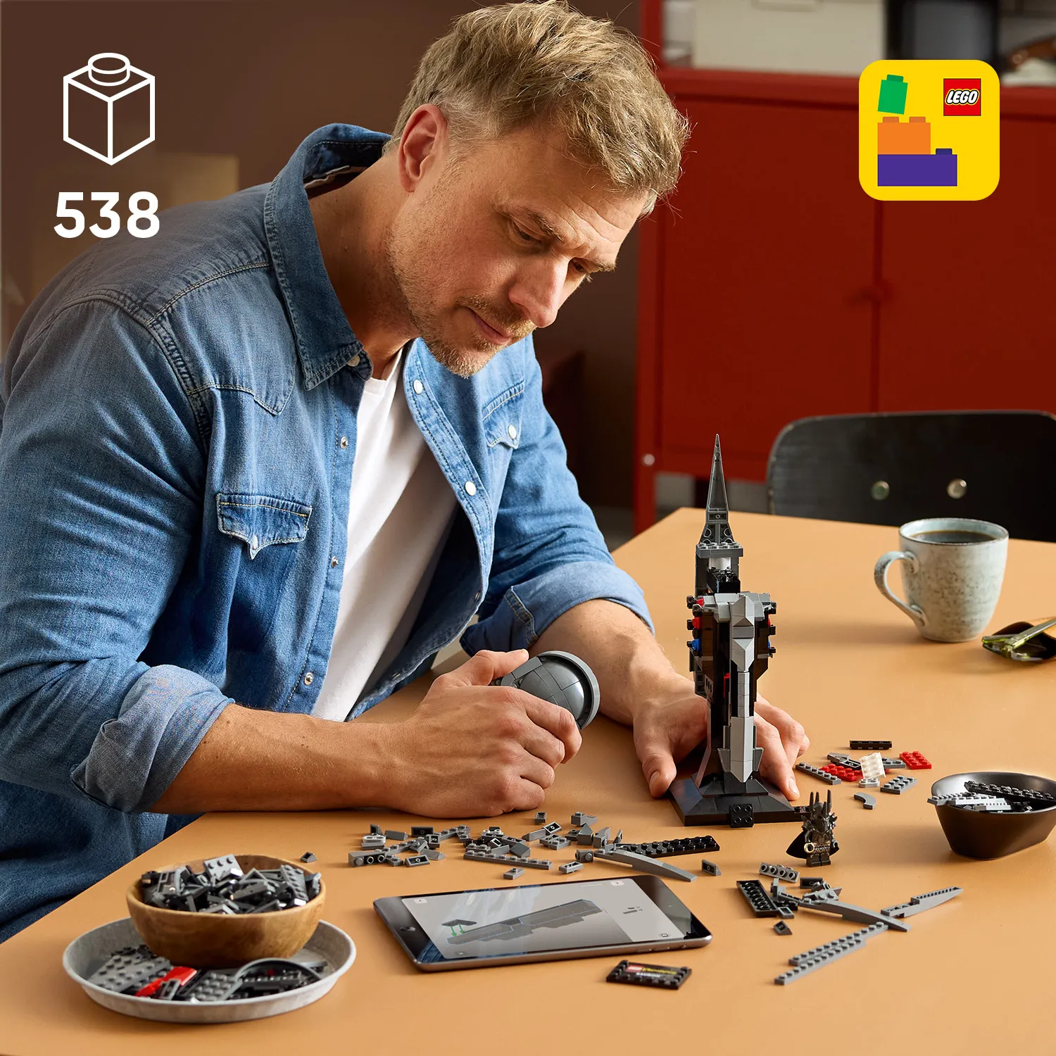 LEGO Icons The Lord of the Rings: Saurons hj&auml;lm 11373