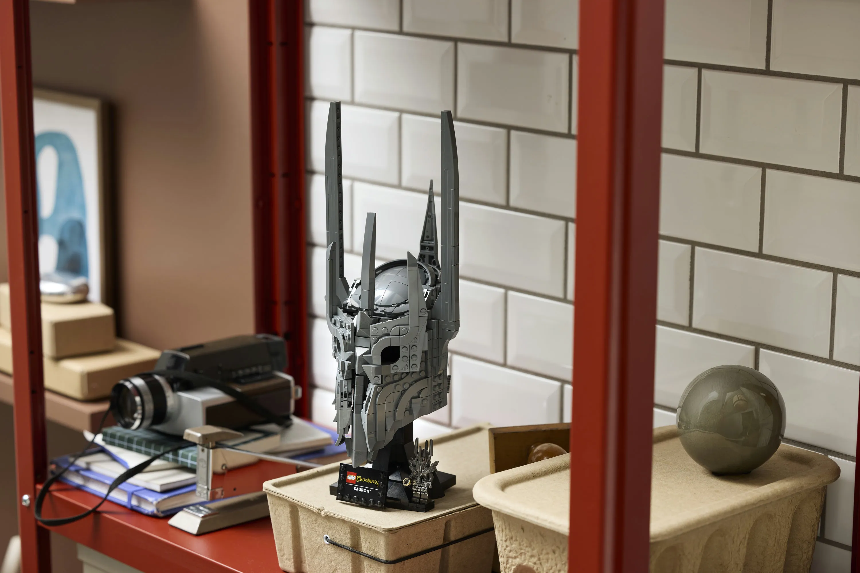 LEGO Icons The Lord of the Rings: Saurons hj&auml;lm 11373