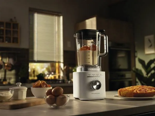 KitchenAid Pure Power 5KSB2073EPL 1200W 2.0L Blender, Black/White