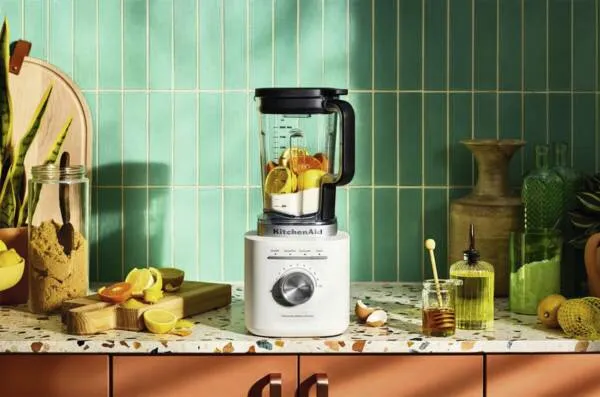KitchenAid Pure Power 5KSB2073EPL 1200W 2.0L Blender, Black/White