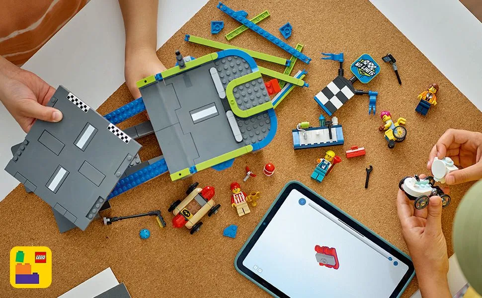 LEGO City Utan gr&auml;nser: Racerbil rampbana 60460