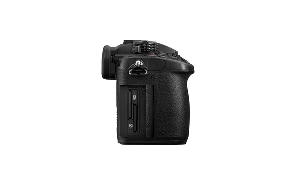 Panasonic Lumix G DC-GH5M2 20.3 MP - Digital Camera
