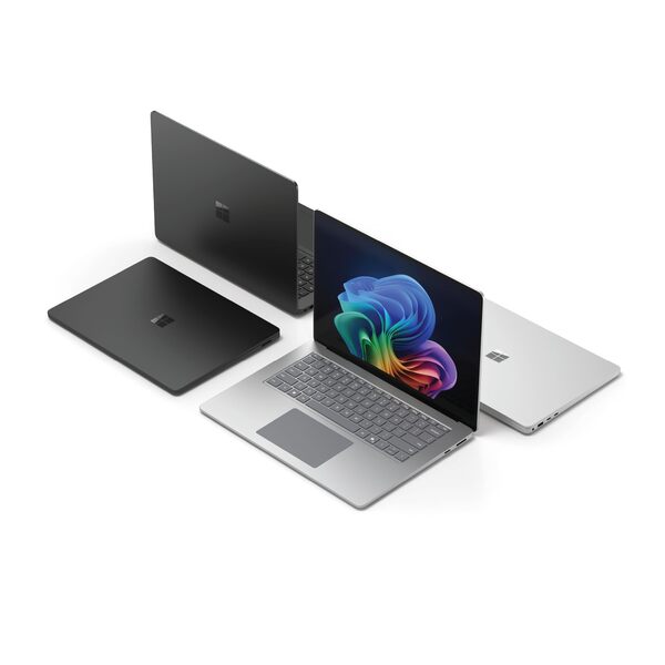 Microsoft Surface Laptop 13.8" Core Ultra 5, 16GB, 512GB, Win 11 Pro - Notebook, Black