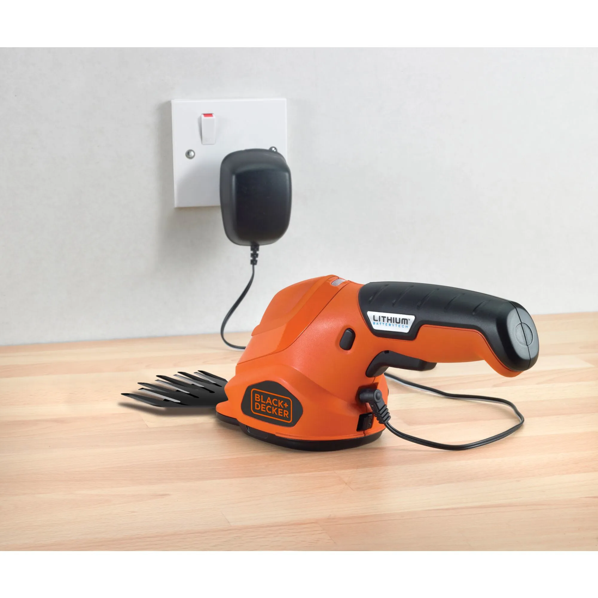 Black&Decker GSL200-QW - batteridrive grästrimmer