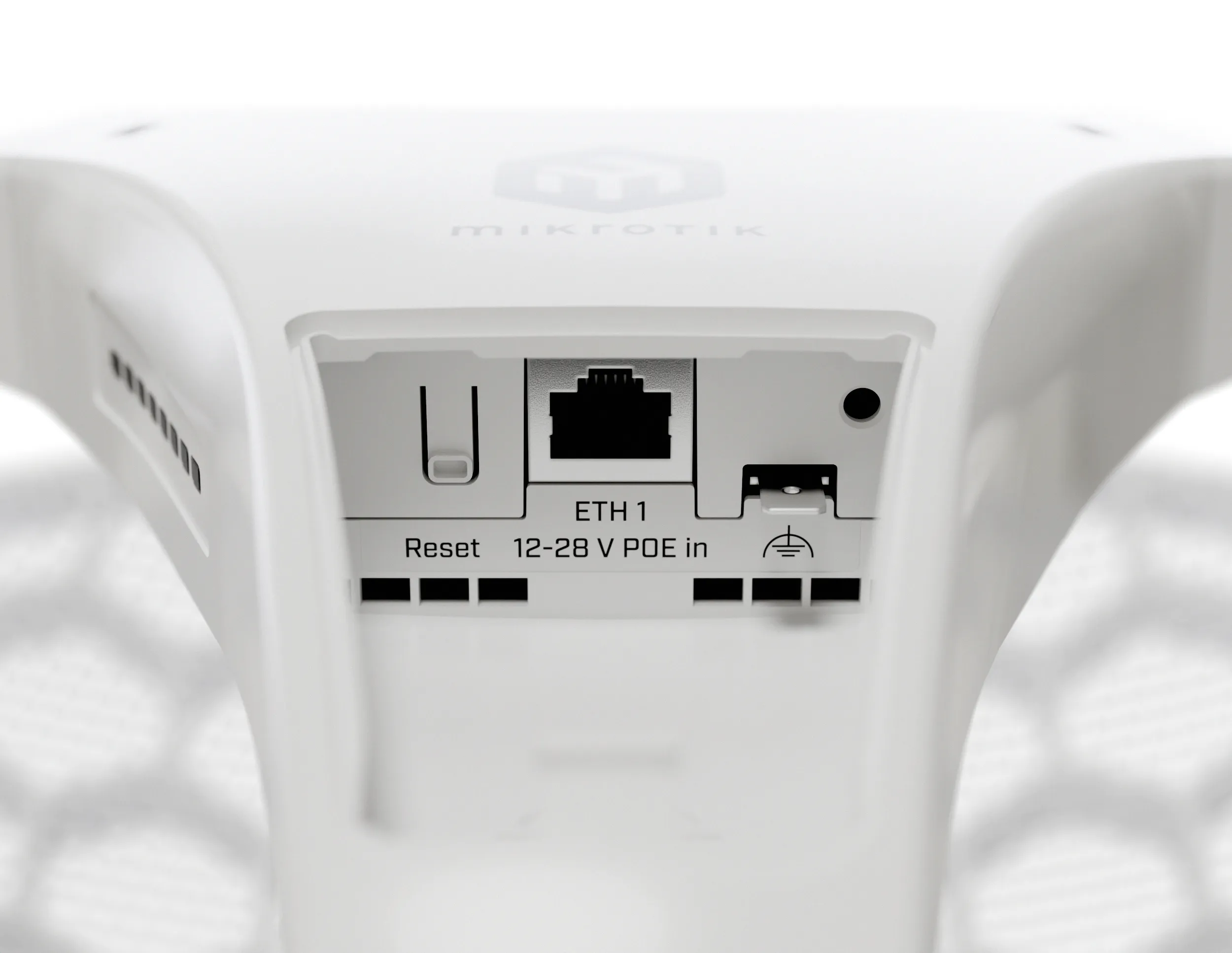 MikroTik LHG-5AXD-XL - Tr&aring;dl&ouml;s utomhusklient, vit