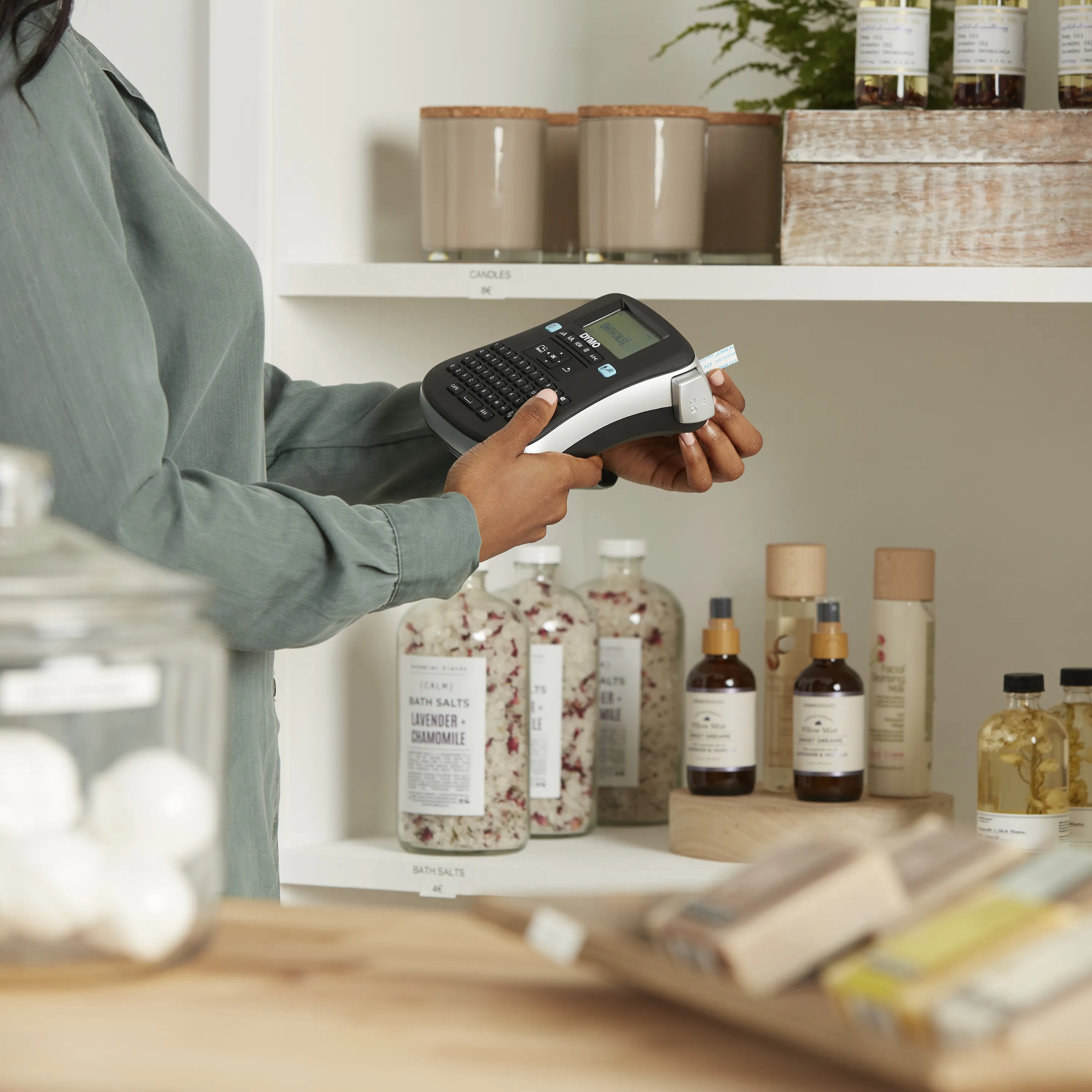 Dymo LabelManager 210D+ -tarrakirjoitin