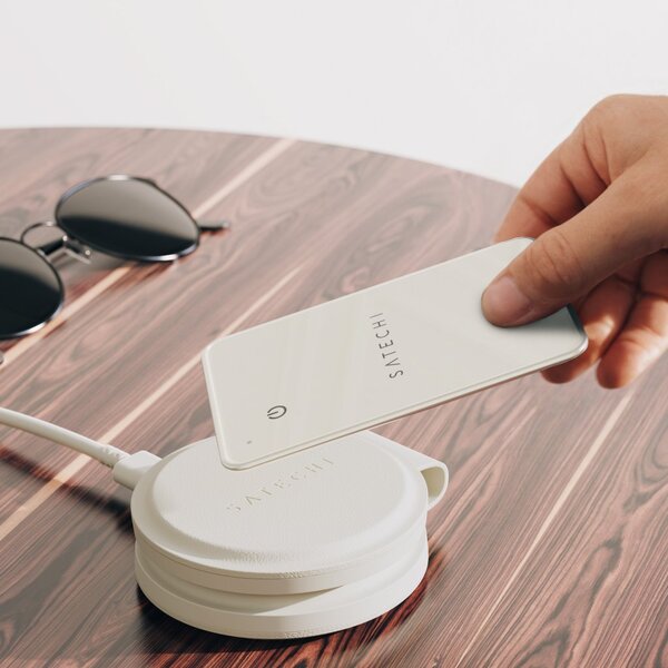 Satechi Find My Wallet Card - tracker, Sand