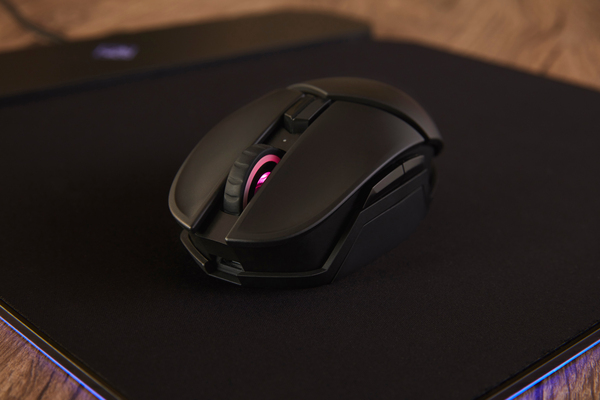 HP Omen Pad 100 M -pelihiirimatto, 360x300 mm, Musta