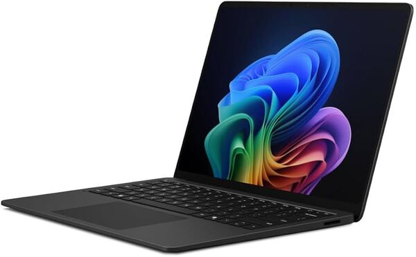 Microsoft Surface Laptop 13.8" Core Ultra 5, 16 GB, 512 GB, Win 11 Pro - b&auml;rbar dator, svart