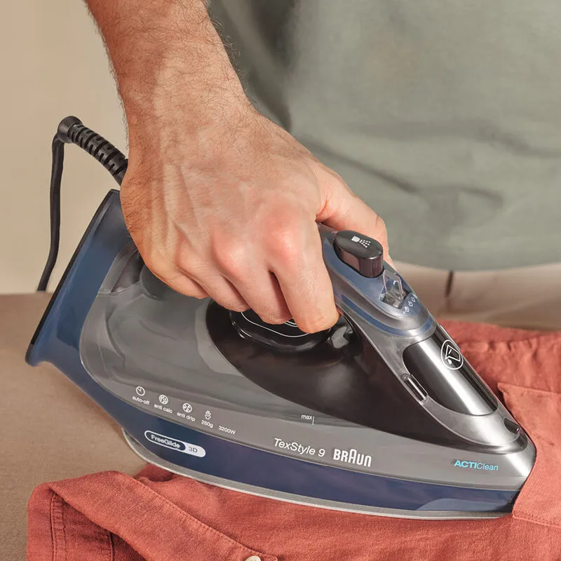 Braun TexStyle 9 SI 9682 DB -h&ouml;yrysilitysrauta, 3200 W, 0,33 l, Dark Blue
