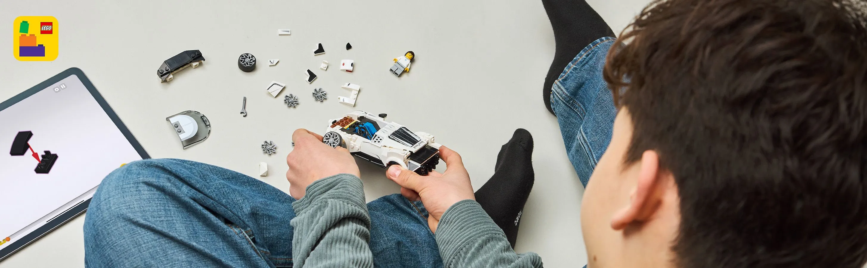 LEGO Speed Champions Bugatti Centodieci hypercar 77240 LEGO Speed Champions Bugatti Centodieci hypercar 77240