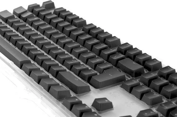 Ducky Black - 115 Keycap set - Double-shot PBT - Nordic Layout