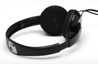 SKULLCANDY H&ouml;rlur Uprock2.0 Vit On-Ear