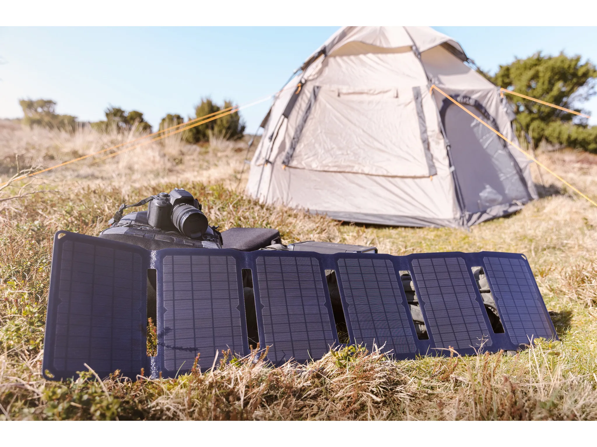 Sandberg Solar Charger 40W  - solar panel, Black