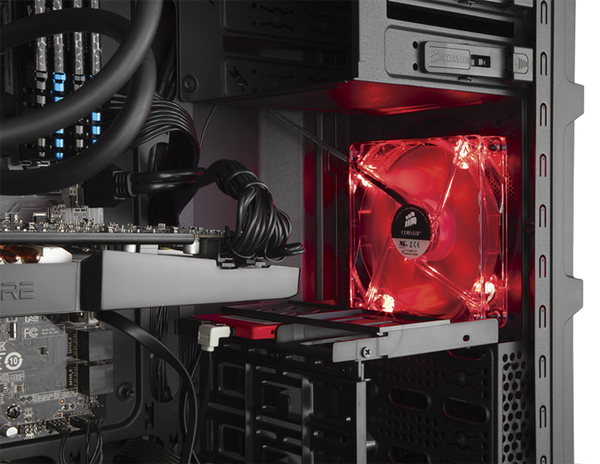 Corsair Carbide SPEC-03 Red Light, Mid Tower Gaming case