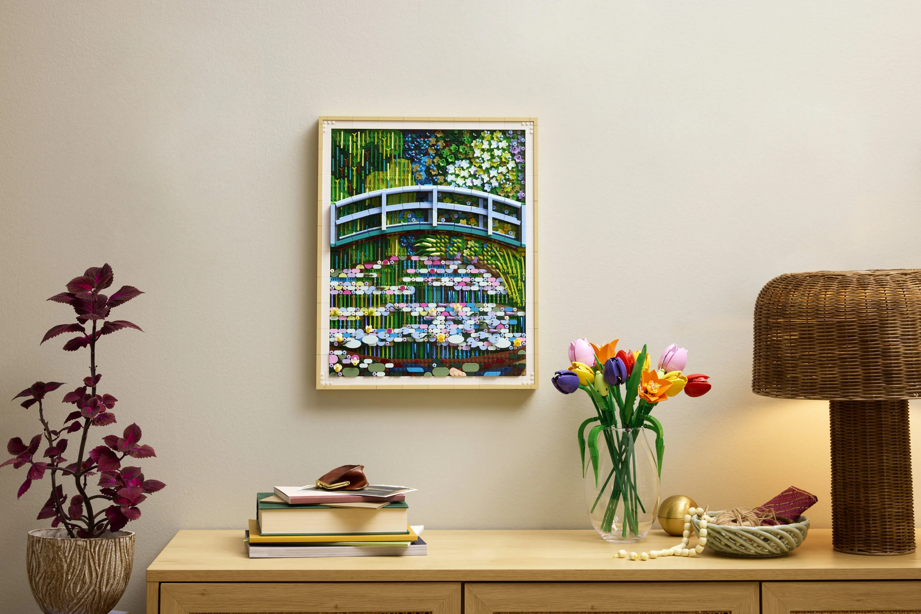 LEGO Art Claude Monet &ndash; Bridge over a Pond of Water Lilies 31220