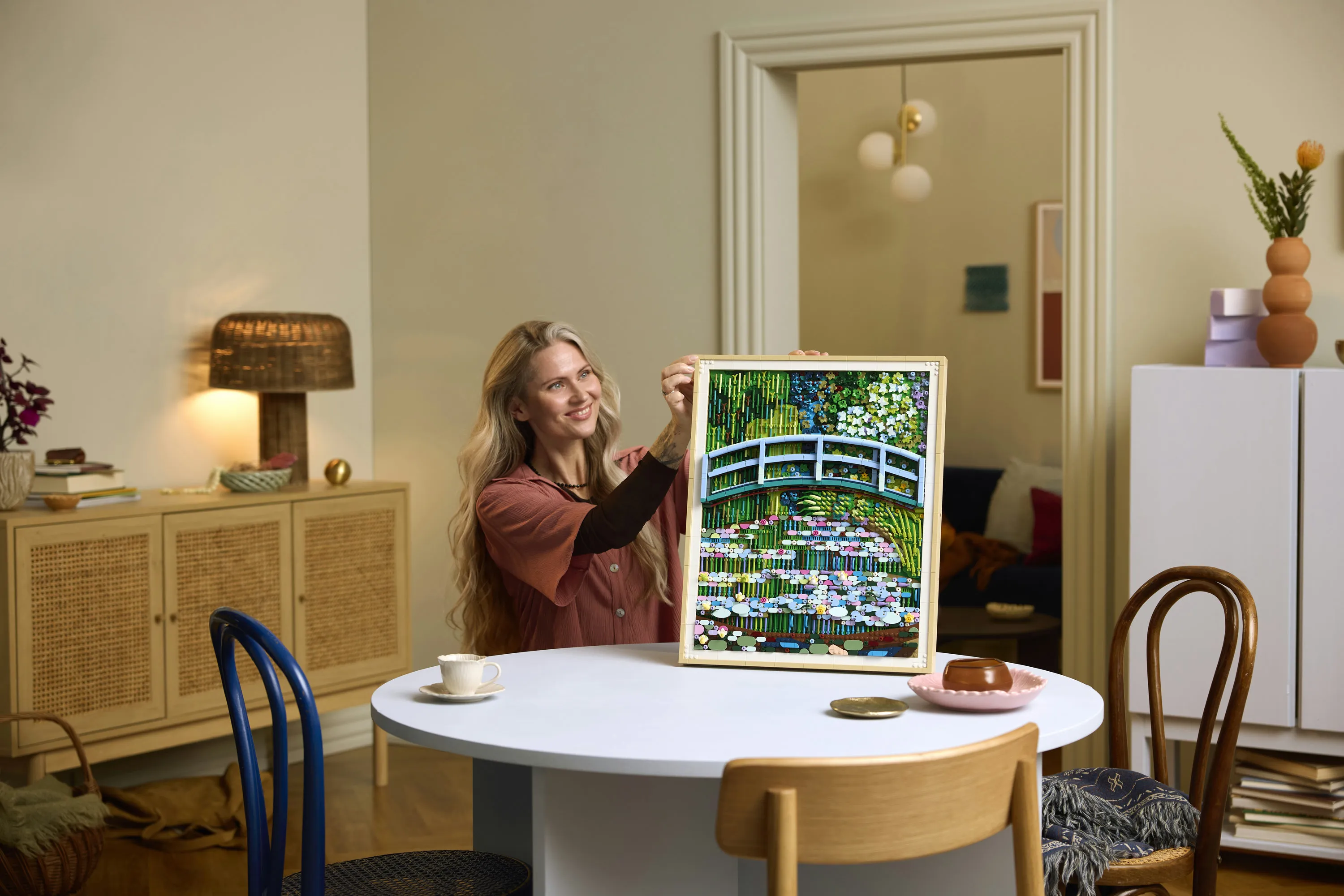 LEGO Art Claude Monet &ndash; Bridge over a Pond of Water Lilies 31220