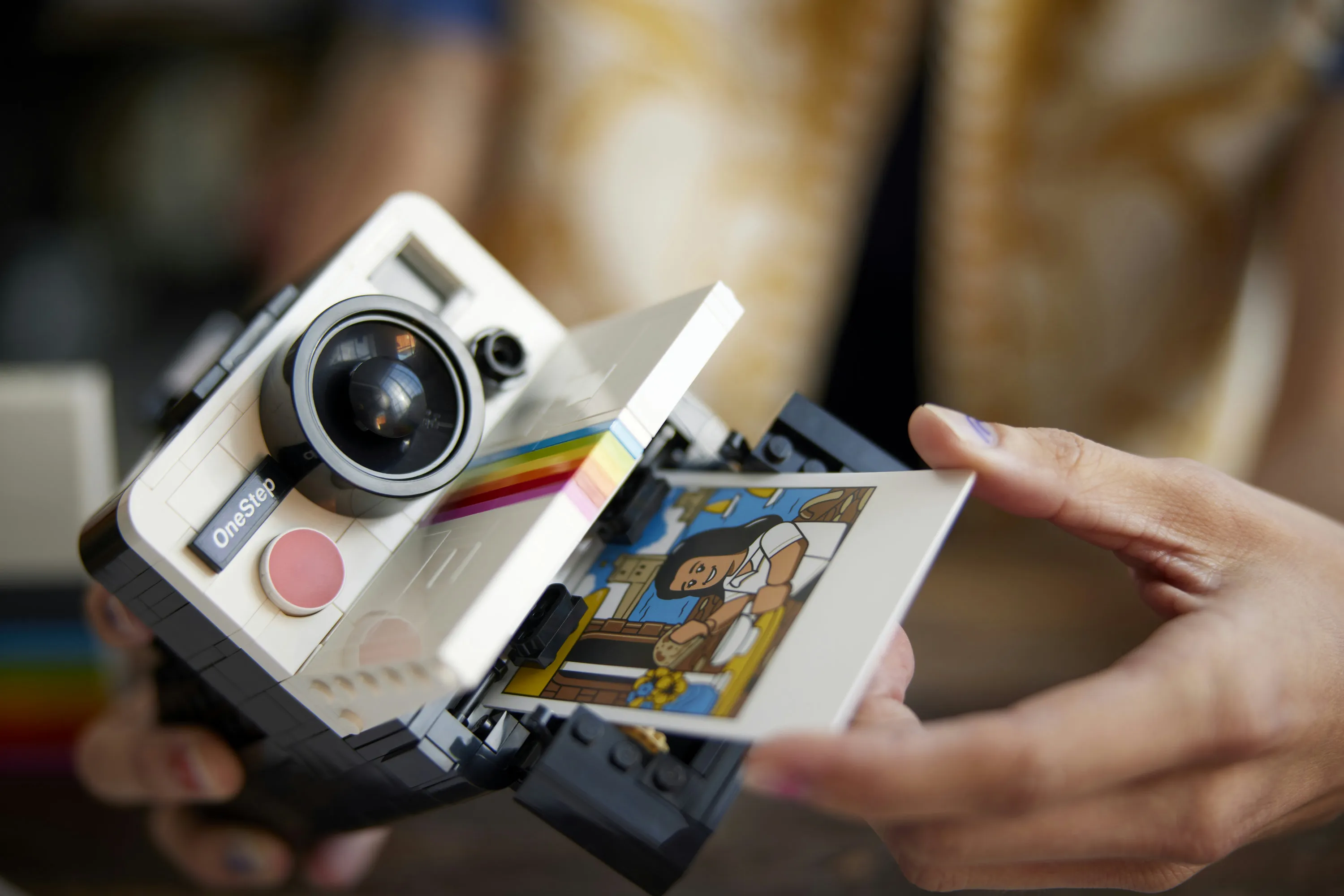 LEGO Ideas Polaroid OneStep SX-70 Camera 21345