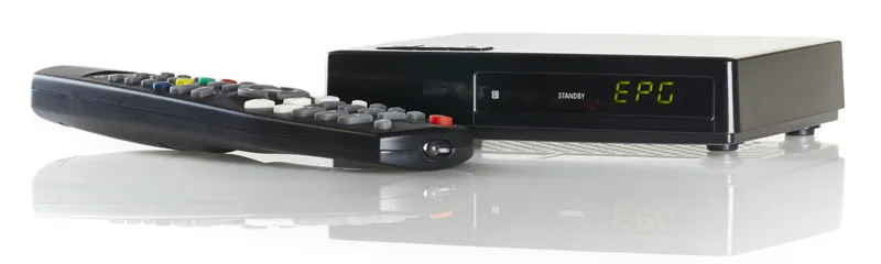 Topfield TF100C mini BLACK digiboksi kaapeliverkkoon, 1x Scart. Eritt&auml;in pieni kokoinen. (DVB-C)