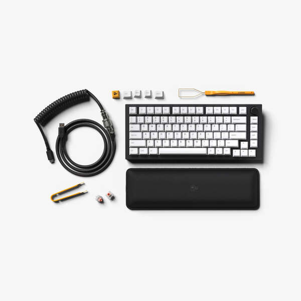 Glorious GMMK PRO 75% Pre-built ISO NORDIC - White