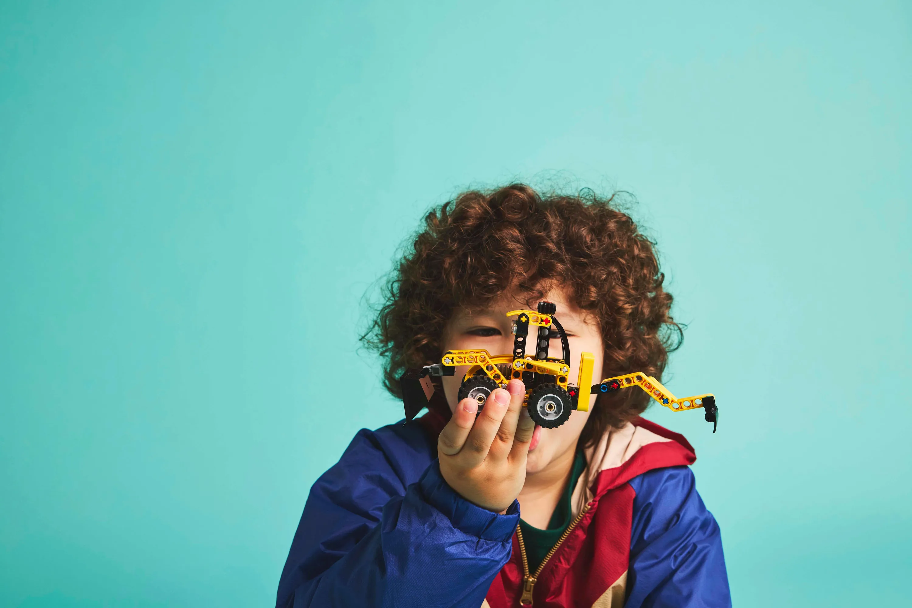 LEGO Technic Traktorikaivuri 42197