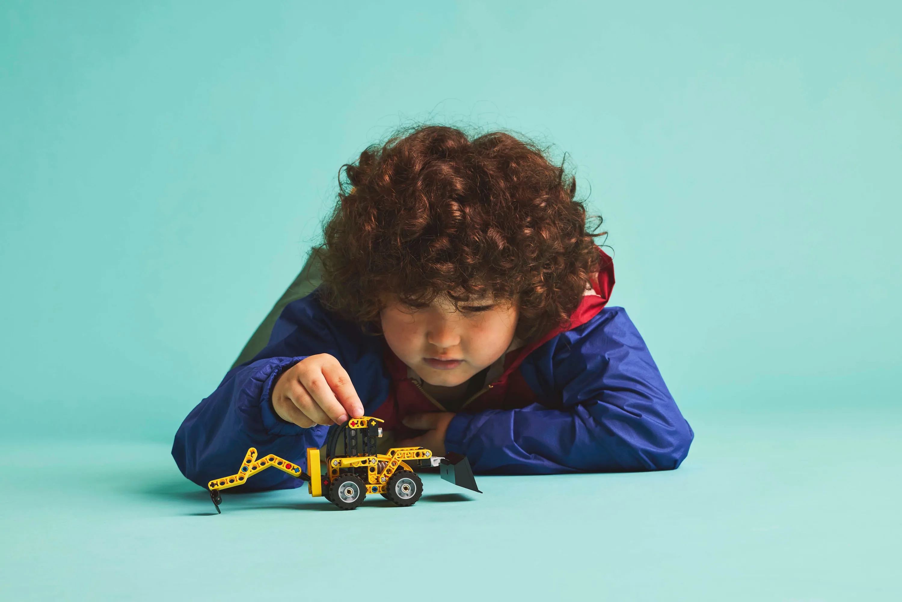 LEGO Technic Traktorikaivuri 42197