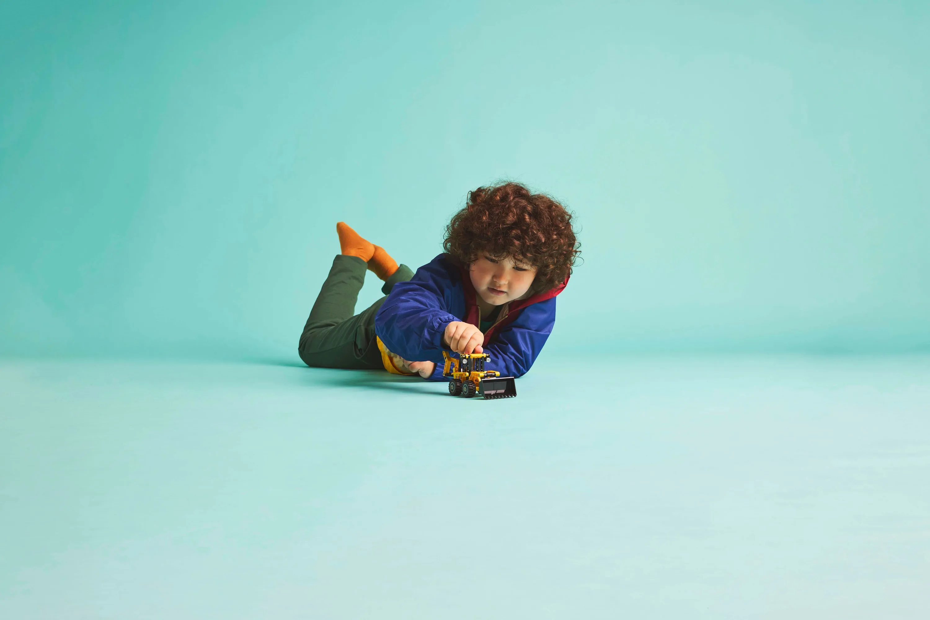 LEGO Technic Traktorikaivuri 42197