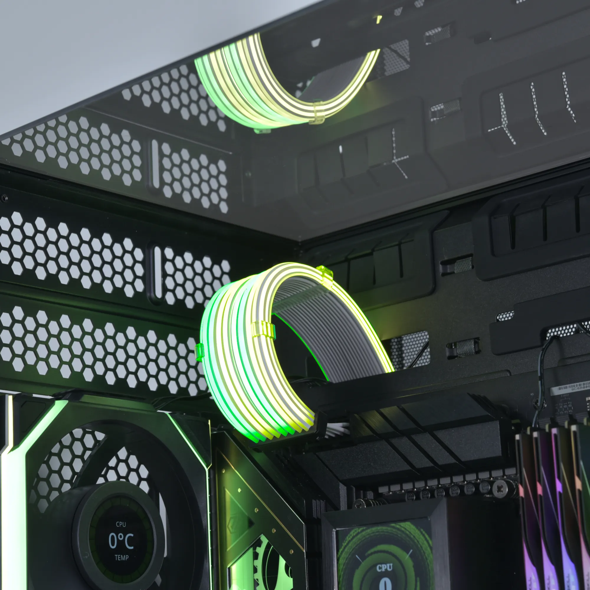 Lian Li Strimer Wireless str&ouml;mf&ouml;rl&auml;ngningskabel f&ouml;r processor, 2x8-PIN, ARGB