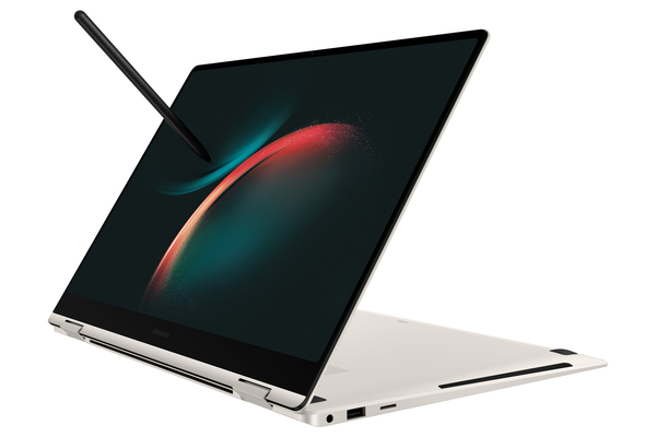 Samsung Galaxy Book3 Pro 360. 16" 3K AMOLED. Intel Core i7-1360P, 16 Gt Ram, 512 Gt SSD, Windows 11 Home -kannettava, beige