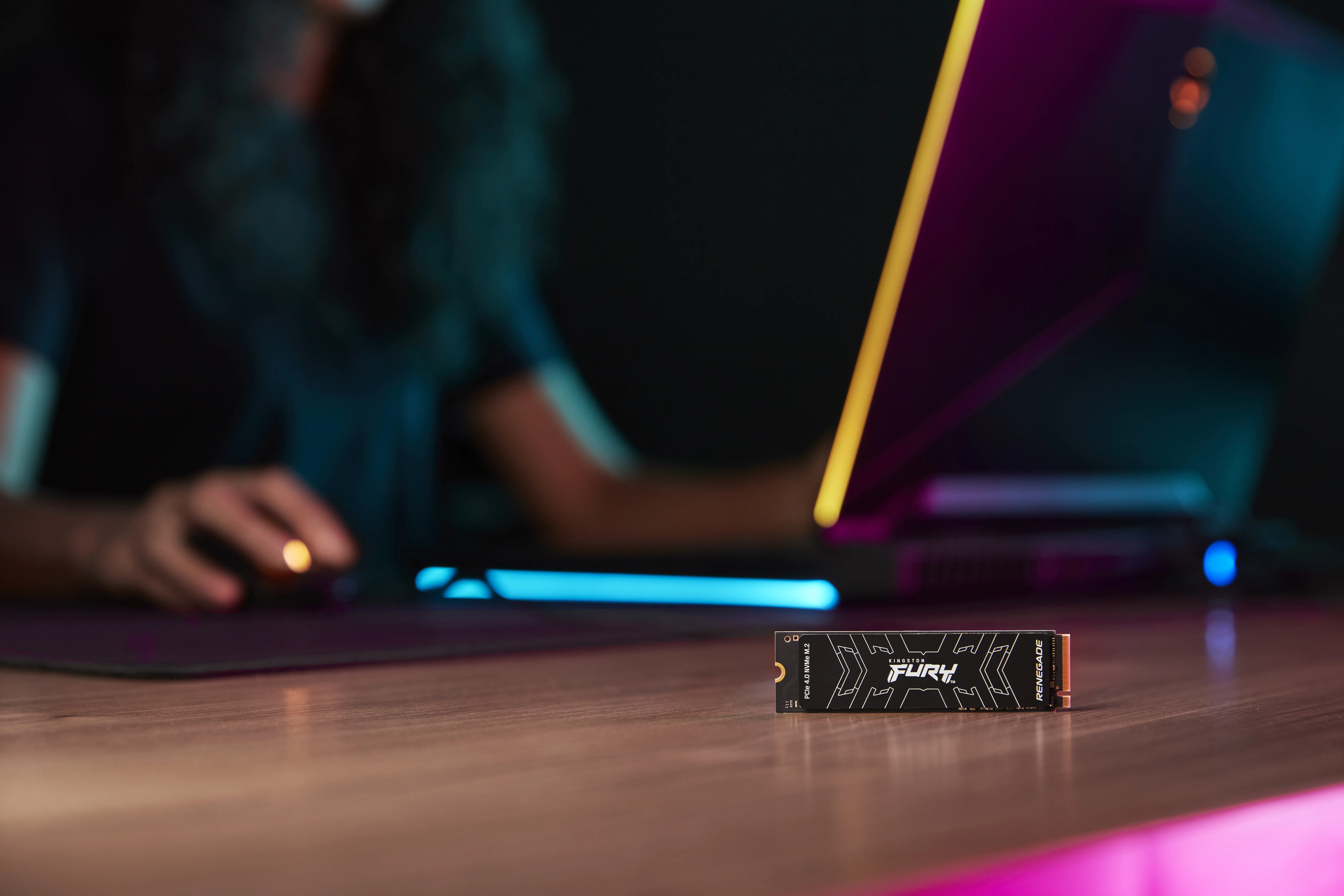 Kingston FURY Renegade 2 TB, PCIe 4.0, M.2 - SSD
