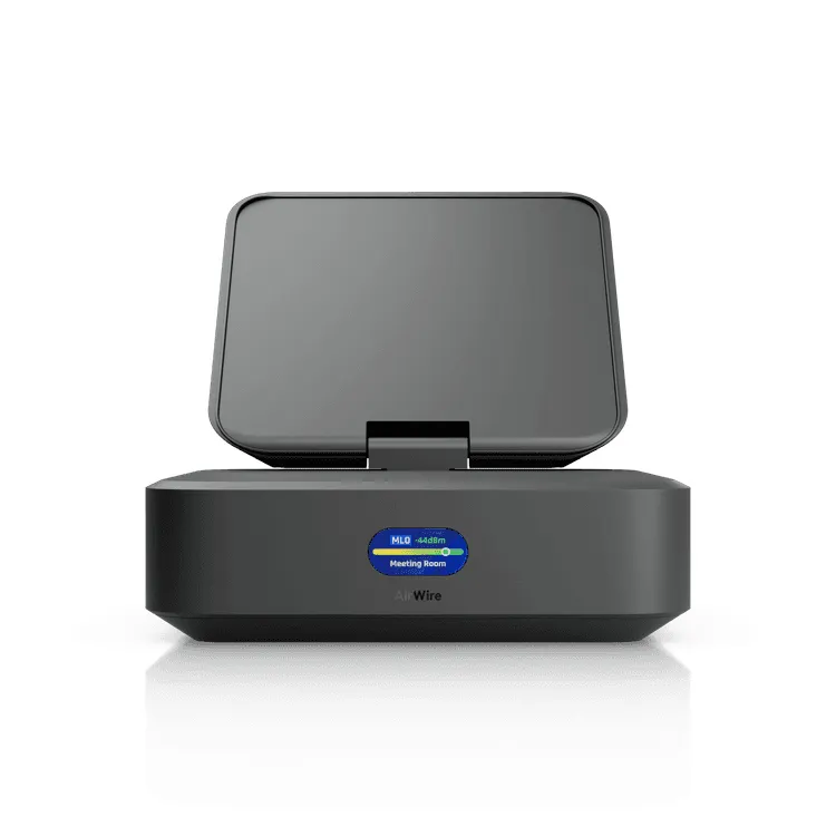 Ubiquiti UniFi AirWire -langaton asiakassovitin, Wi-Fi 7, Dual-band, 5 GbE -portilla, valkoinen