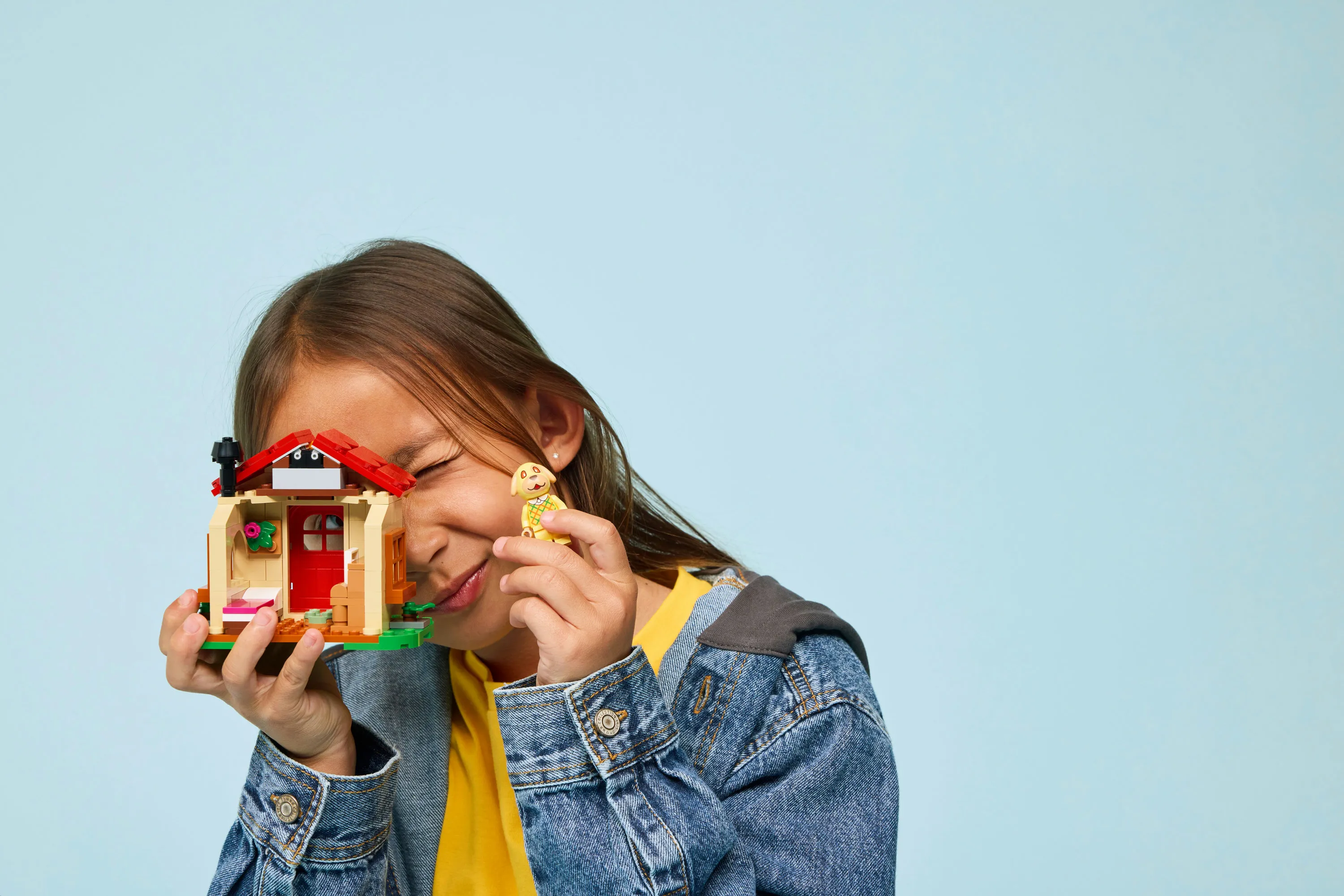 LEGO Animal Crossing Goldie&rsquo;s Cozy House 77058