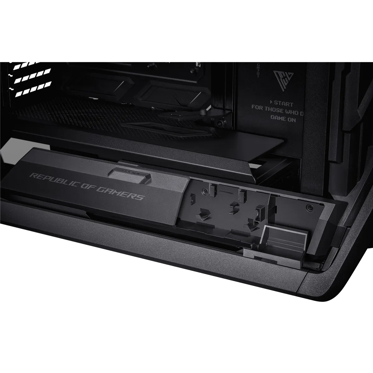 Asus ROG Hyperion GR702 BTF Edition -full-tornikotelo