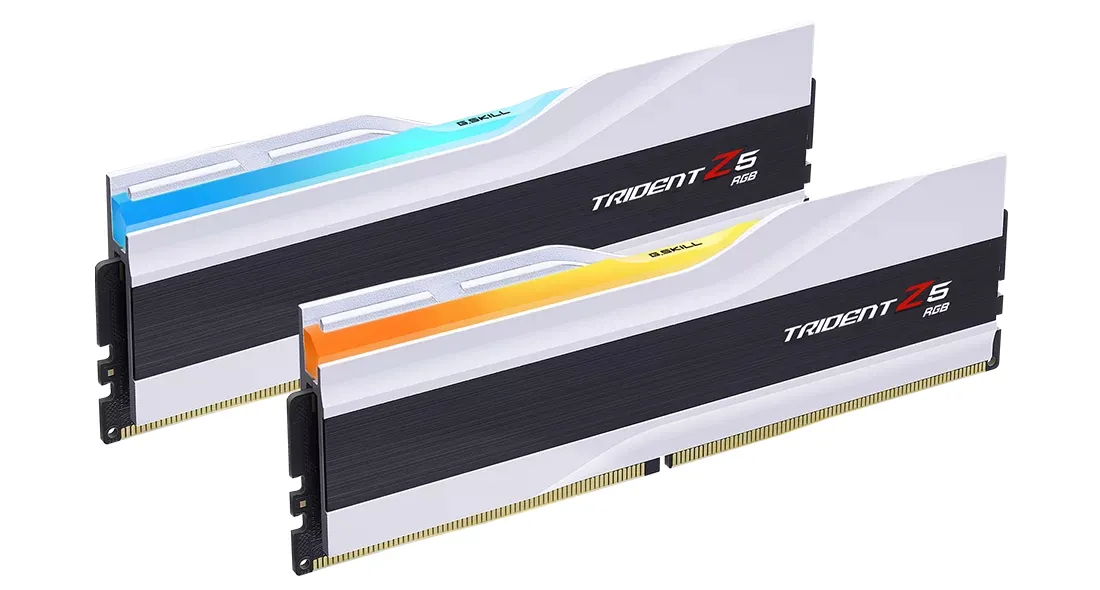 G.Skill DDR5 - 32GB - 6000 - CL - 32 (2x 16 GB) dual kit, RAM (white, F5-6000J3238F16GX2-TZ5RW, Trident Z5 RGB, INTEL XMP)