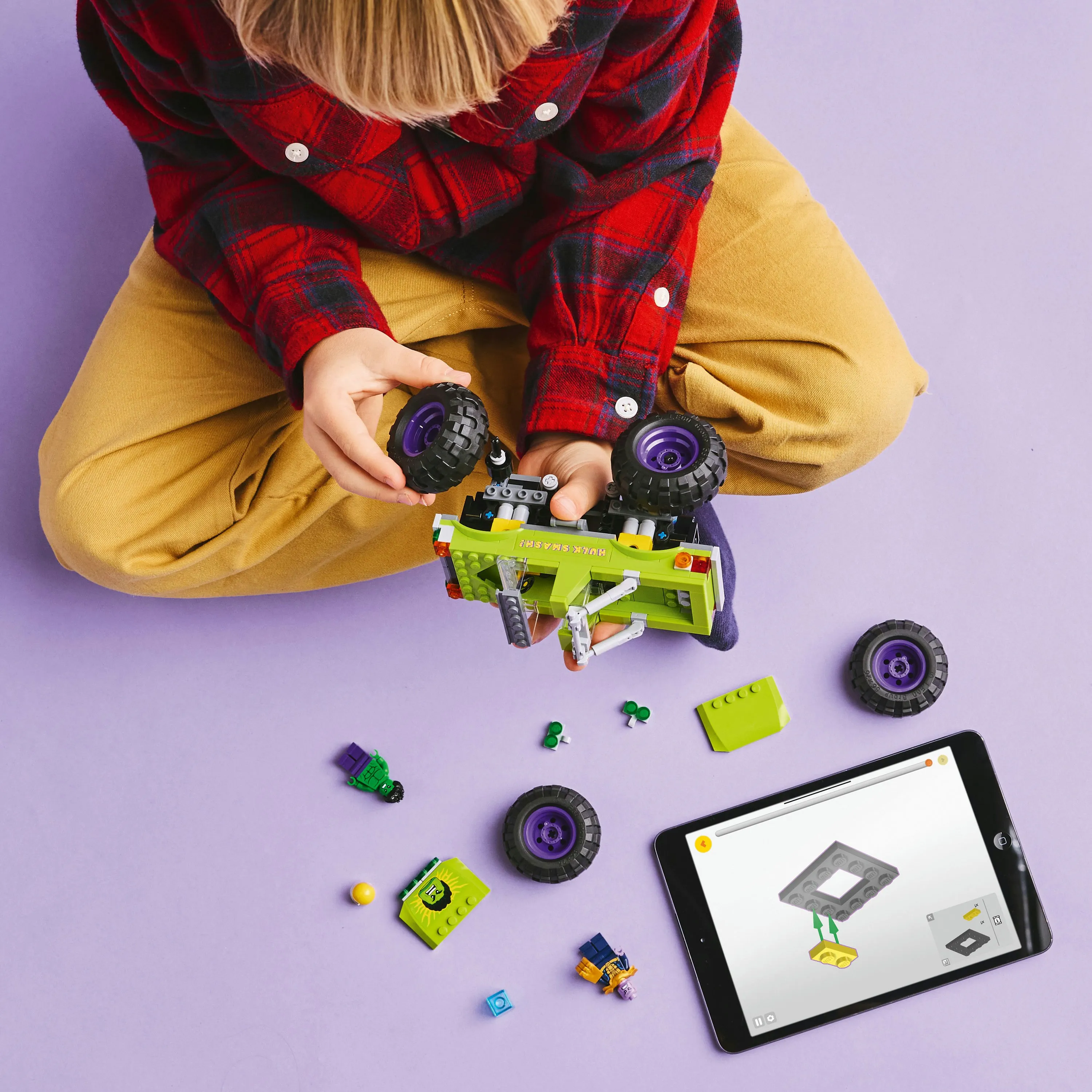 LEGO Marvel Hulkin monsteriauto vastaan Thanos 76312