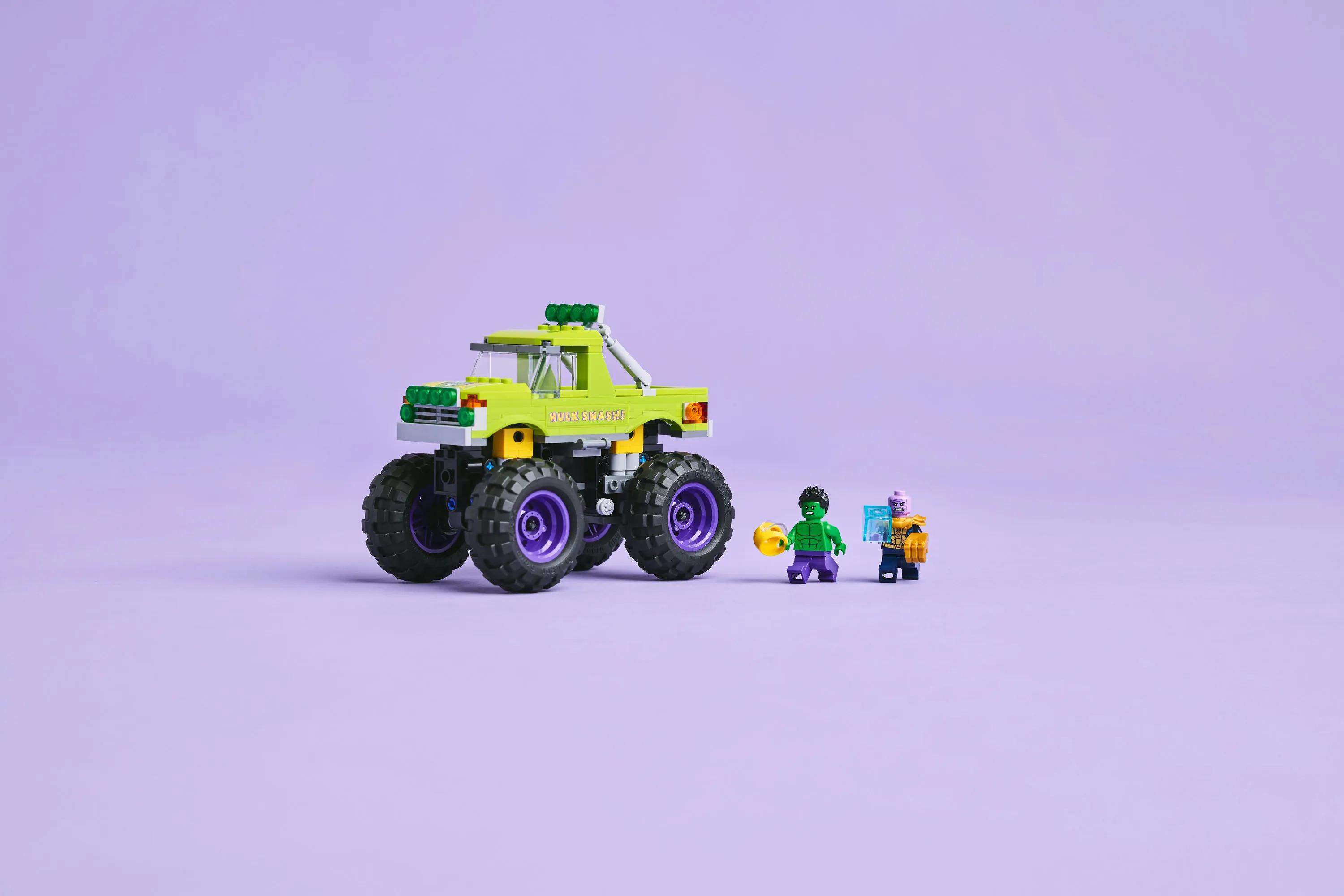 LEGO Marvel Hulkin monsteriauto vastaan Thanos 76312