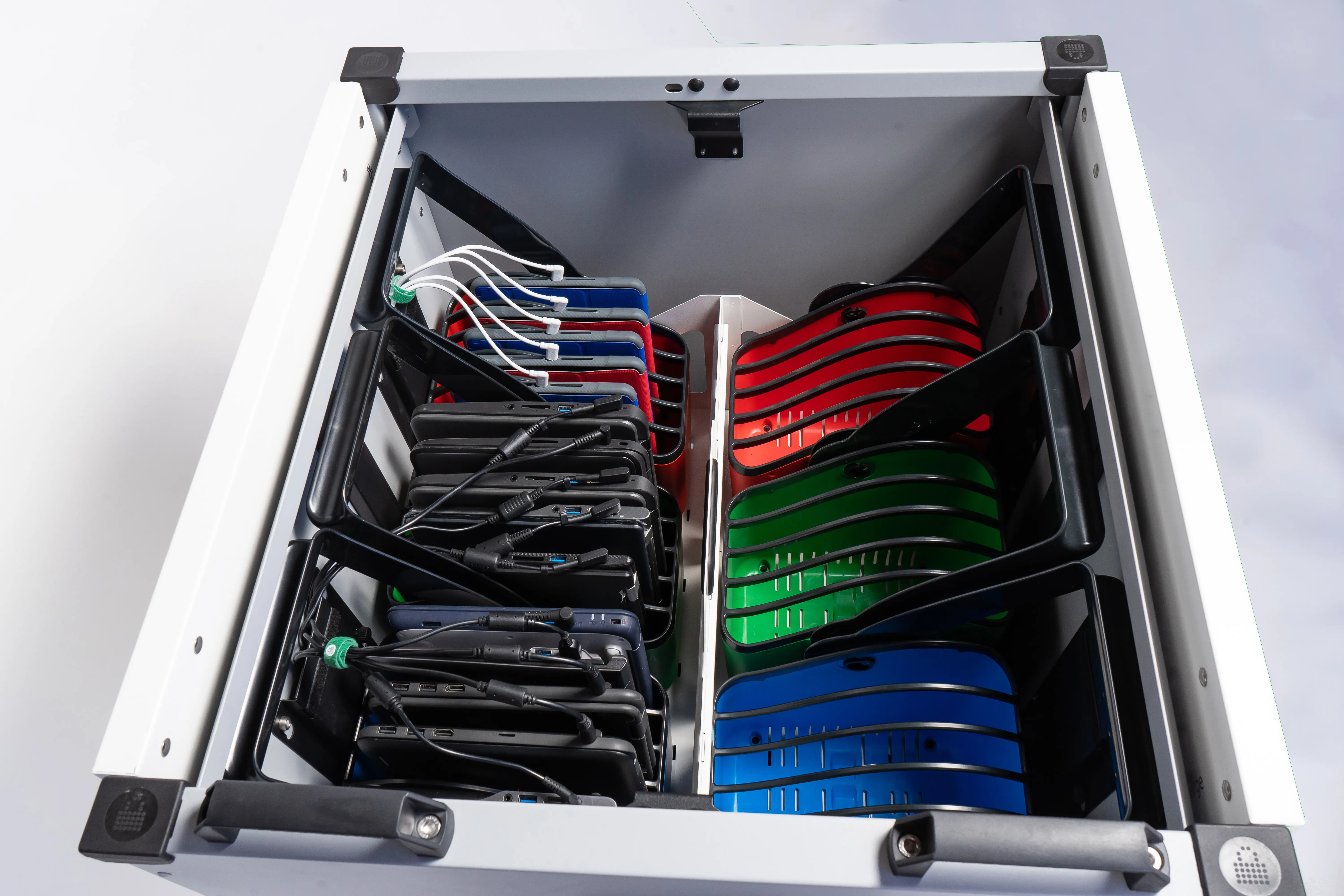 LocknCharge Joey 40 Mk3 Cart EU <17"" Devices