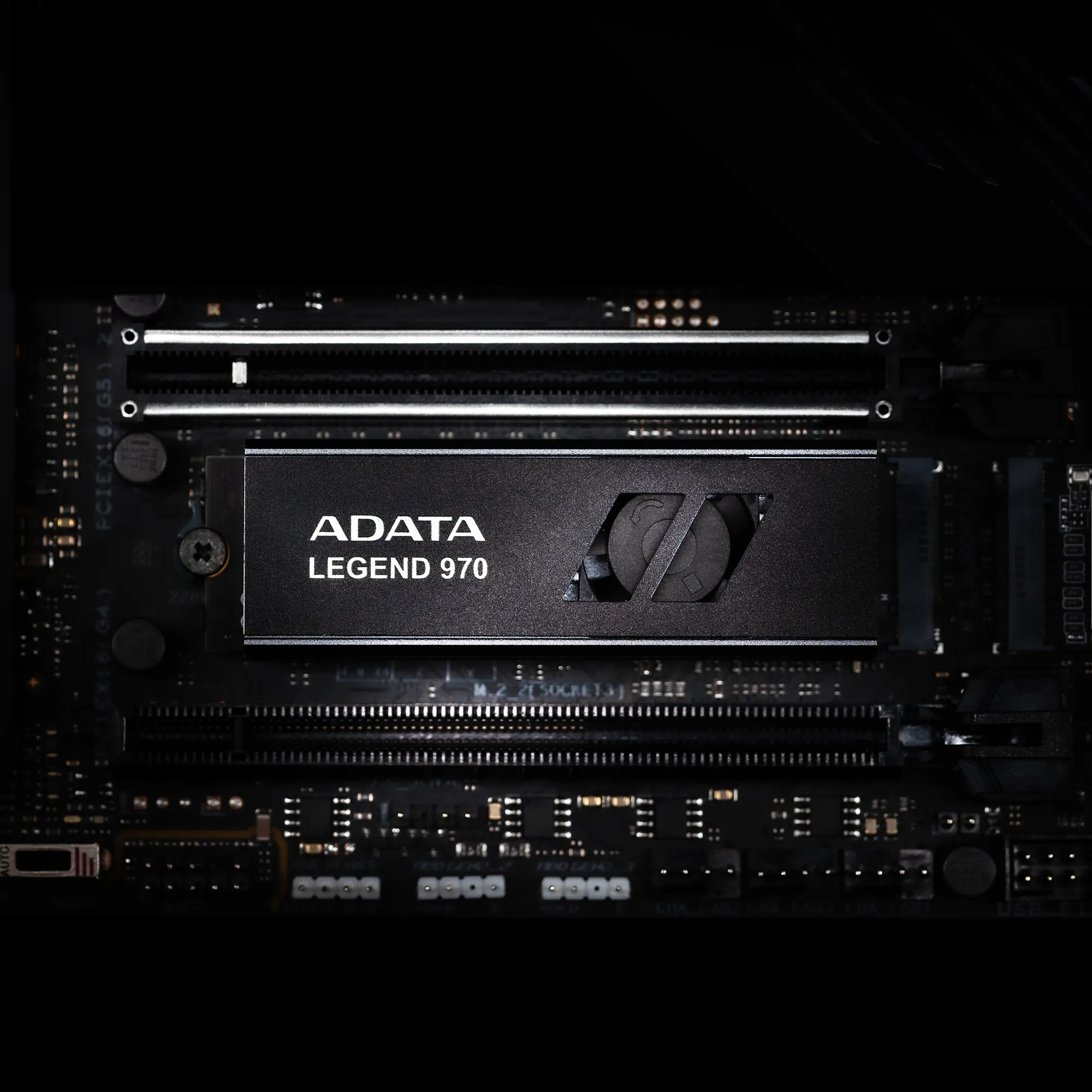 ADATA Legend 970 Heatsink 2 TB M.2 PCIe 5.0 NVMe SSD