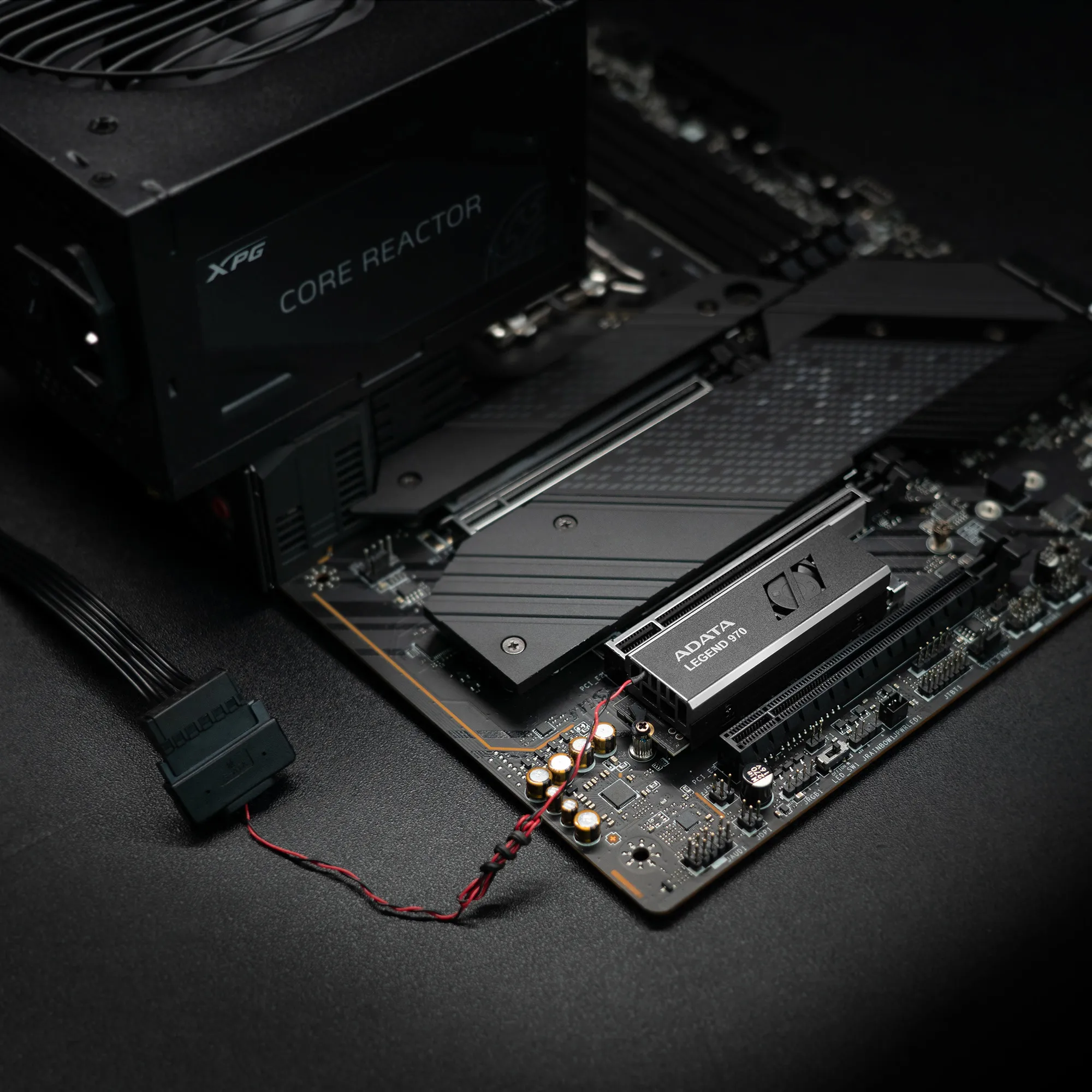 ADATA Legend 970 Heatsink 2 TB M.2 PCIe 5.0 NVMe SSD